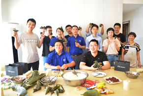 2019年端午節包粽子活動(dòng)